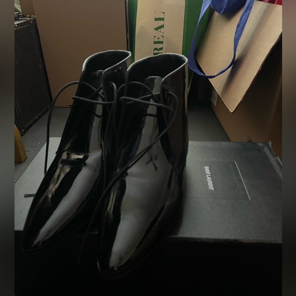 Saint Laurent Jonas 25 Lace Up Brogues - Picture 9 of 12